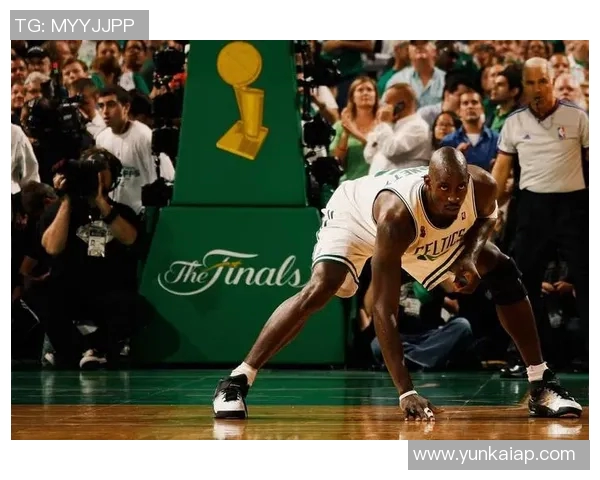 加内特称马克西渴望参与赛季初MVP争夺战的竞争