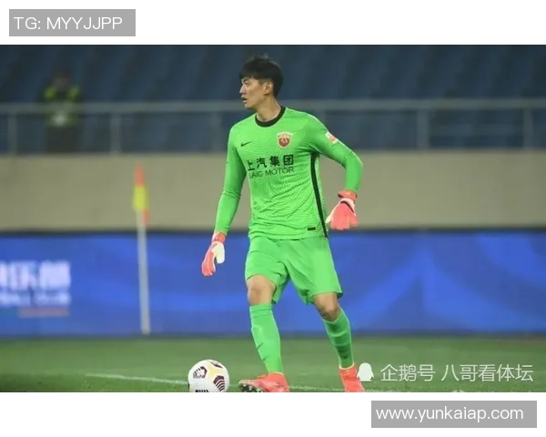 卢尼坚持训练以备每场比赛全力以赴确保最佳状态 卢尼坚持训练以备每场比赛全力以赴确保最佳状态