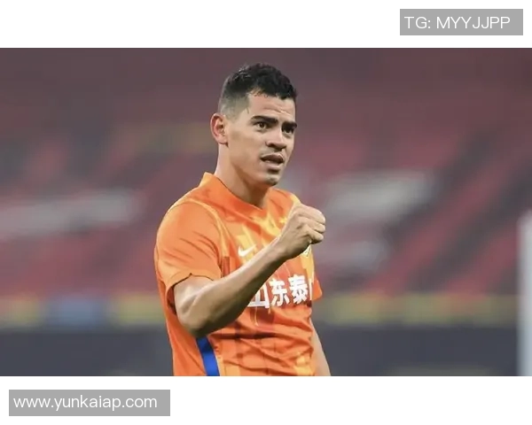 36岁山东泰山球员吉翔以自由身加盟江苏常晋展现职业生涯新篇章