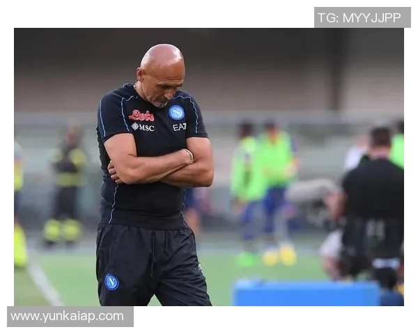 斯帕莱蒂在那不勒斯遭遇球迷嘘声机场酒店均被冷遇引发关注